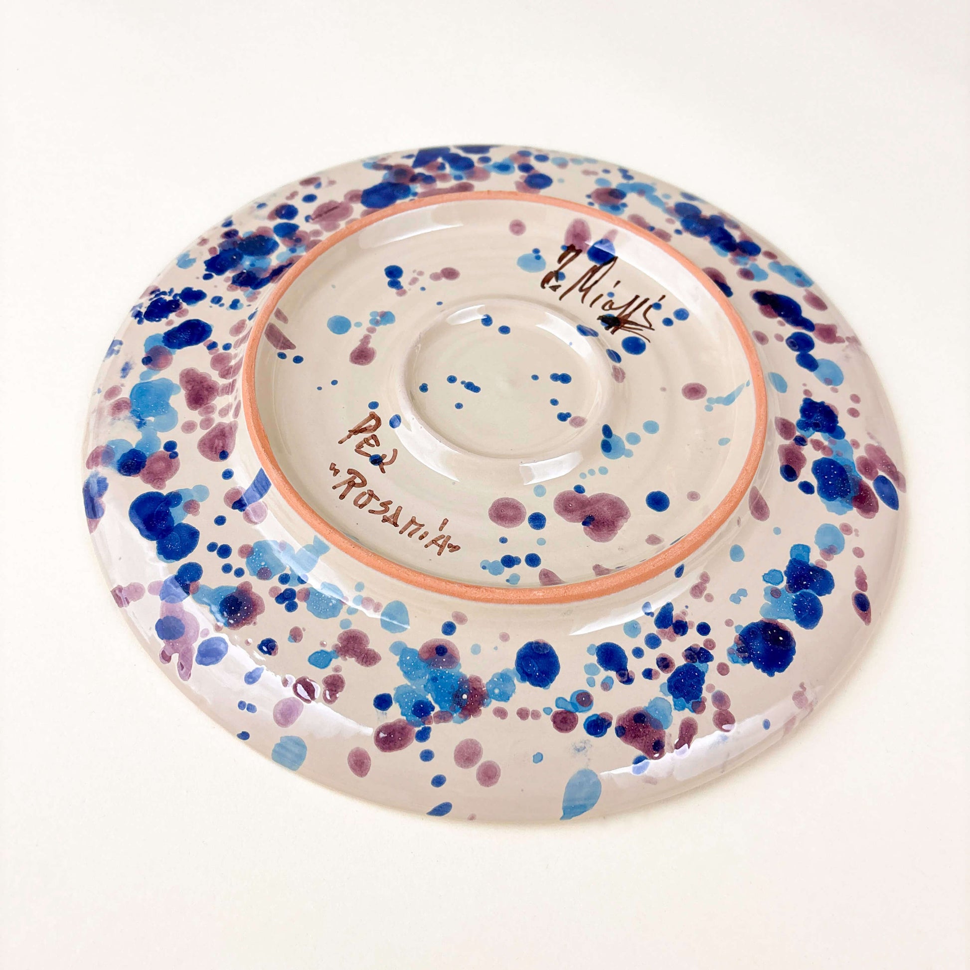 Gioia grande assiette plate céramique artisanale vue dessous signée, Made in Italy